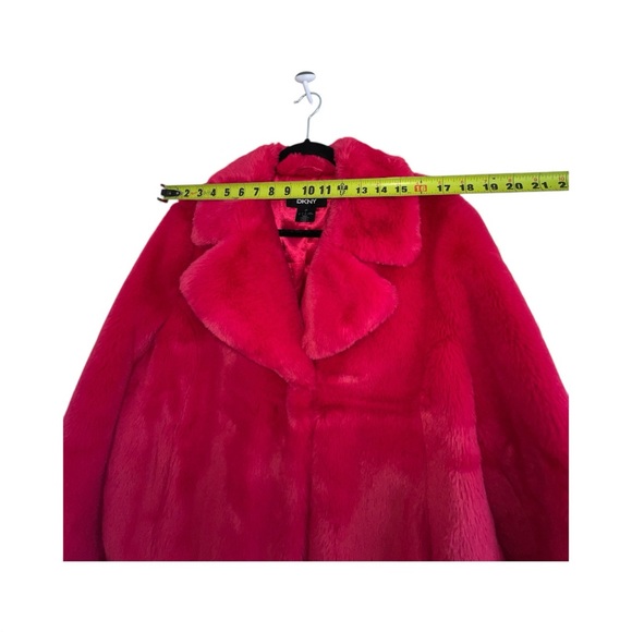 DKNY Women's Vibrant Pink Faux Fur Jacket - Picture 14 of 14